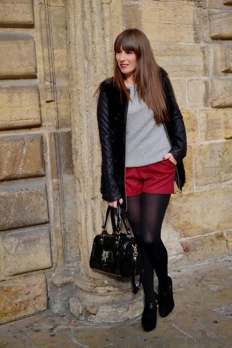 BURGUNDY SHORT