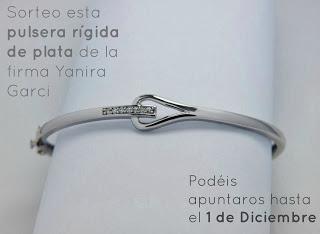 DIY: Transforma una botella en un jarrón