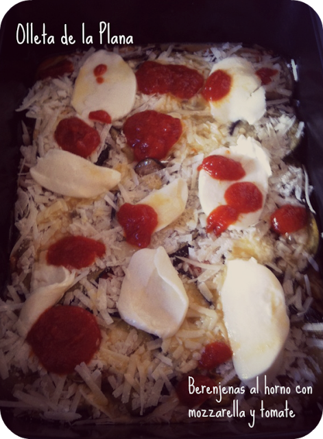 BERENJENAS AL HORNO CON MOZARELLA Y TOMATE