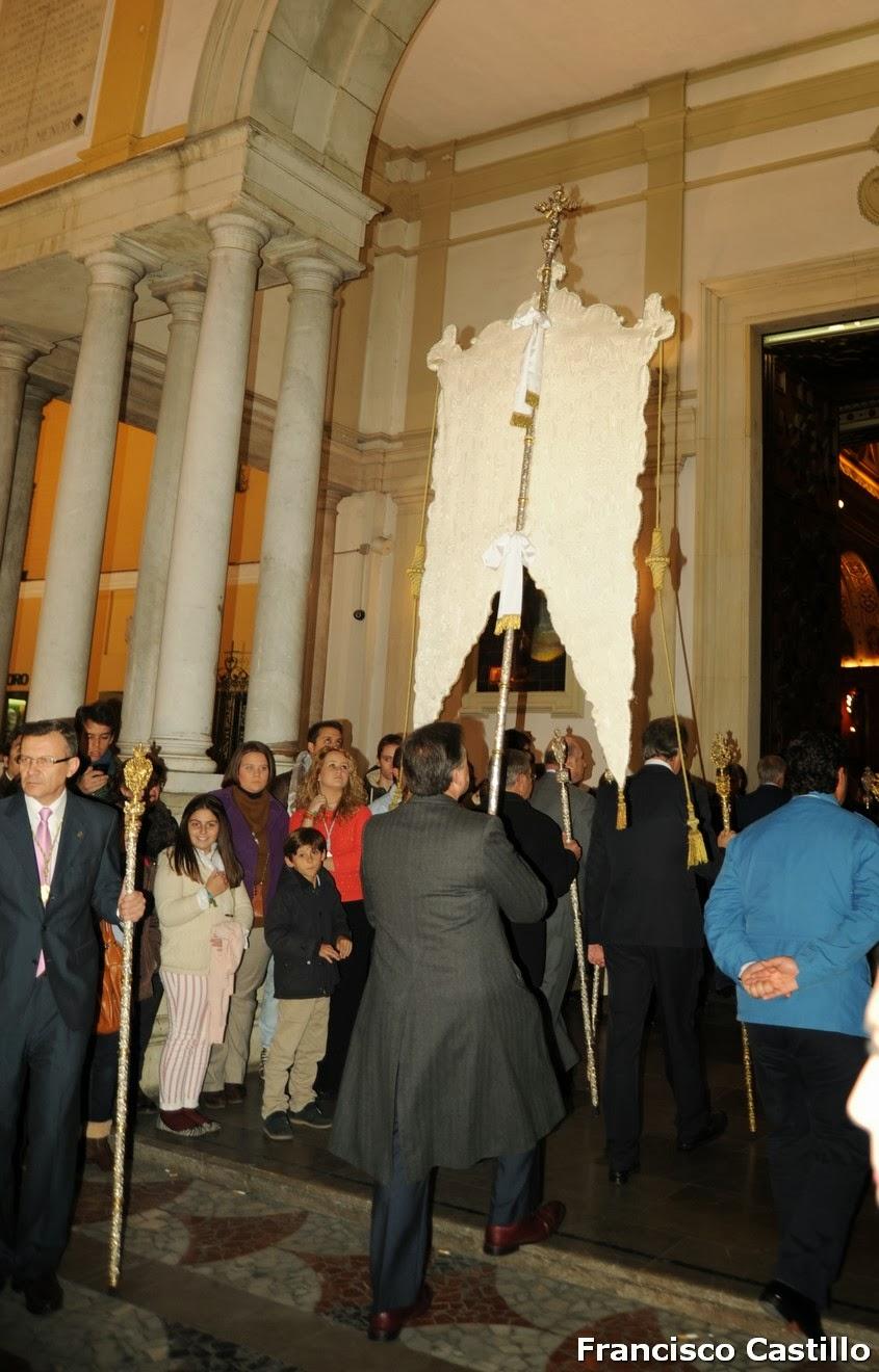 Galería fotográfica de la peregrinación a la Basílica de la Esperanza Macarena