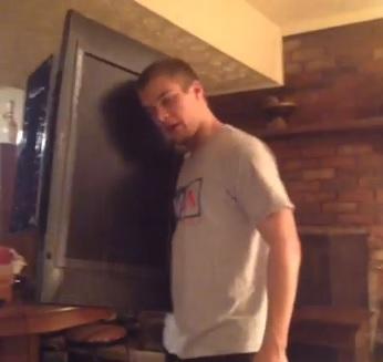 iPhone 6 contará con una enorme pantalla (humor) iPhone 6 contará con una enorme pantalla humor iPhone 6 contará con una enorme pantalla (humor)