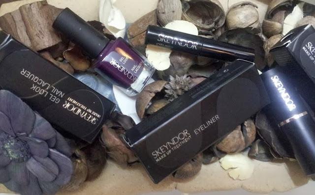 SKEYNDOR Nude Winter Collection