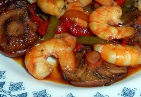 Salteado de Langostinos y Niscalos