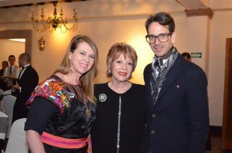 Lydia Lavín, Odette de Anda y Macario Jiménez