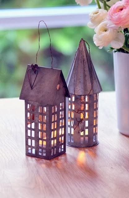 ILUMINA LA NAVIDAD CON CASITAS DE ZINC