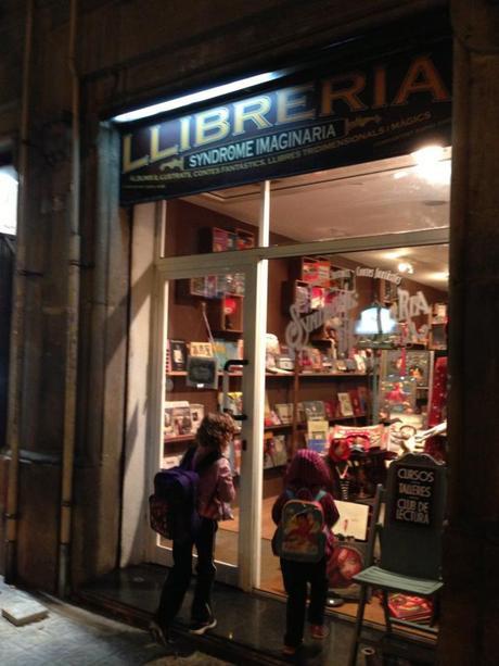 Syndrome imaginaria, una librería infantil con mucho encanto Bcn_colours_syndrome01