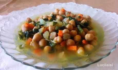 Garbanzos con verduras Garbanzos con verduras