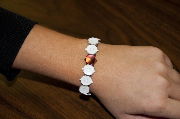 Also available in multiple colors.