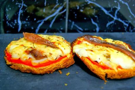 Mini Pizzas de Pavo y Foie con Pan de Molde