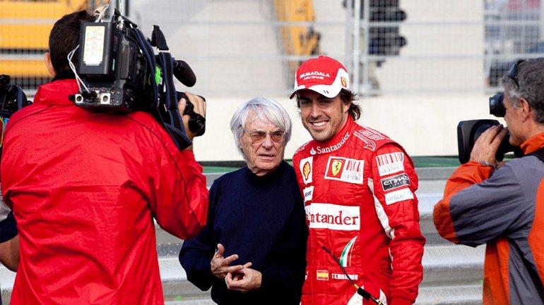 Bernie Ecclestone no sabe si el problema es Ferrari o Alonso