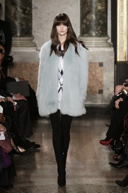 27.11.20138:15TENDENCIA PASTEL.PASARELA.FAMOSAS.DECORACIÓ...