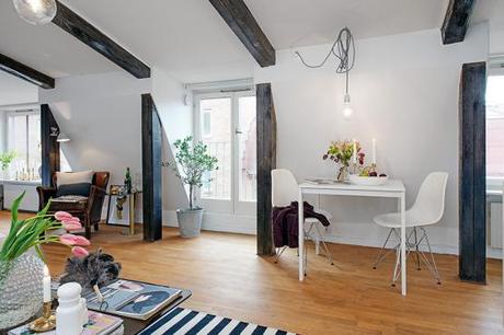 inspiración decoración muebles de ikea Estudio   ático de 44 m² muy acogedor estilo nórdico escandinavo encimera suelo madera roble aceitado diseño interiores áticos pequeños diáfanos decoración pisos áticos pequeños decoración nórdica escandinava decoración diseño espacios pequeños decoración áticos estudio cocinas blancas pequeñas ático abuhardillado decoración 