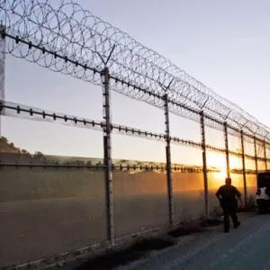 Historias apócrifas. Ilegales