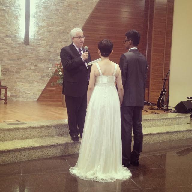 En el que mi hermanita se convierte en esposa...