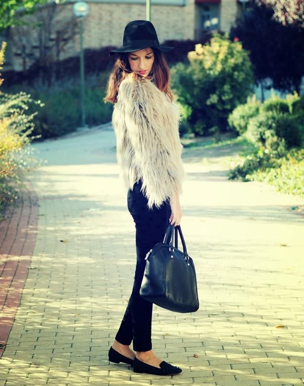 ABRIGO YETI / ABRIGO DE PELO