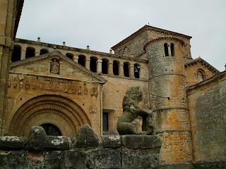 Cantabria (Santillana del Mar) COLEGIATA DE SANTA JULIANA