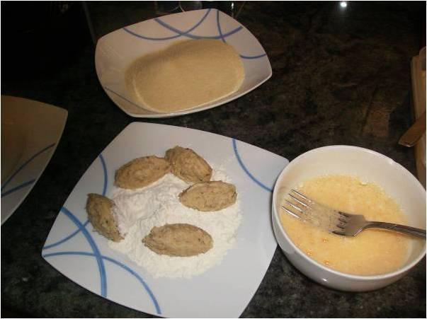 CROQUETAS  DE  POLLO