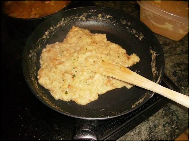 CROQUETAS  DE  POLLO