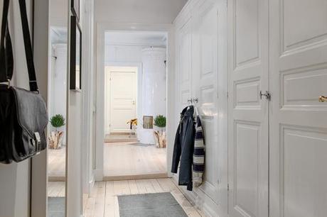 Puntos de luz: decorar y ambientar muebles de diseño iluminación hacer acogedor un salón decoración nórdica escandinava decoración muebles de ikea decoración lámparas velas decoración iluminación decoración en blanco blog decoración nordica escandinava blog decoración interiorismo 