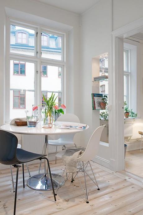 Puntos de luz: decorar y ambientar muebles de diseño iluminación hacer acogedor un salón decoración nórdica escandinava decoración muebles de ikea decoración lámparas velas decoración iluminación decoración en blanco blog decoración nordica escandinava blog decoración interiorismo 