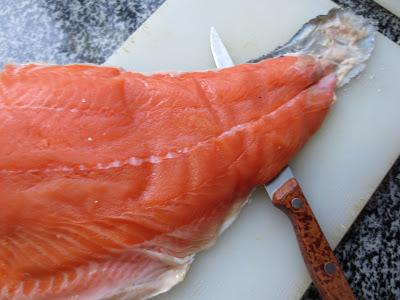 Lasaña de salmón y gambas