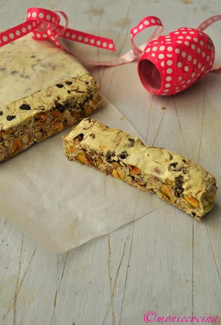 TURRÓN DE PISTACHOS