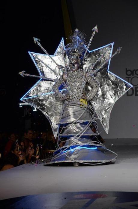 21.-Tomorrow´s Designers-Universidad Jannette Klein