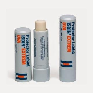 Labios jugosos e hidratados en invierno