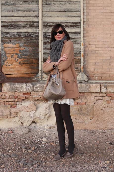 Camel + Gris + Blanco Camel + Gris + Blanco