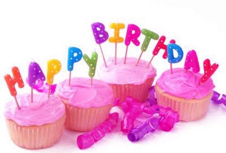 4 AÑOS DE MAKEUPINROSE