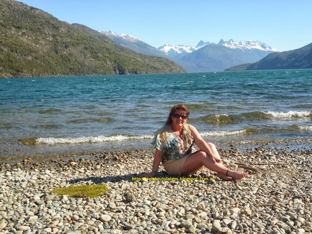 LAGO PUELO, BARILOCHE, SAN MARTIN DE LOS ANDES SOLO CUATRO IMAGENES DE MIS CAMINATAS ETERNAS falta mucho más