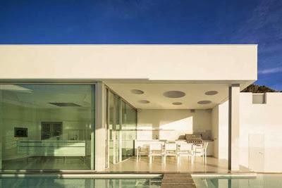 Casa con Voladizos en Portugal