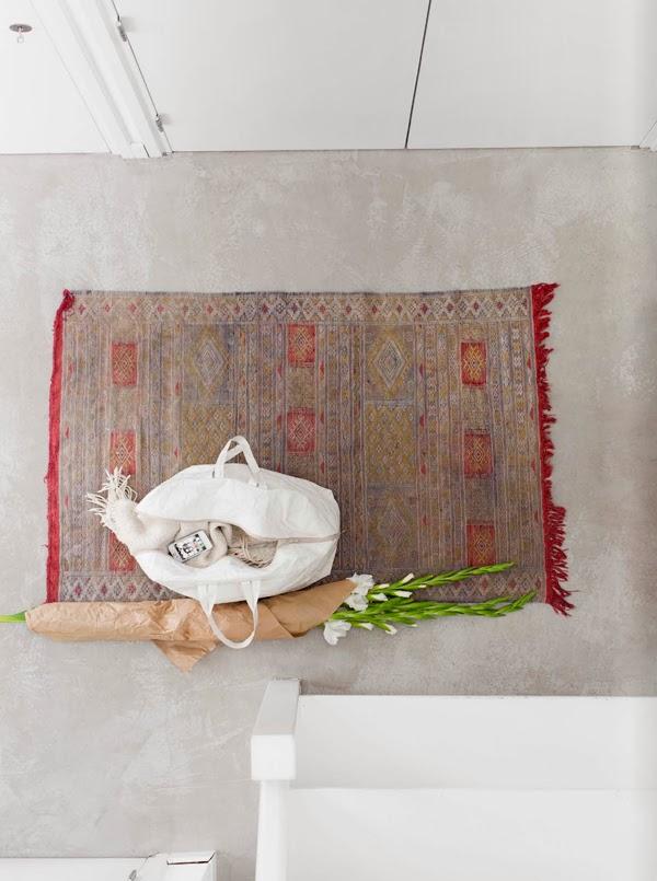 HOY ME QUEDO EN LA PUERTA...