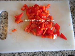 GUISO DE SALCHICHAS ROJO