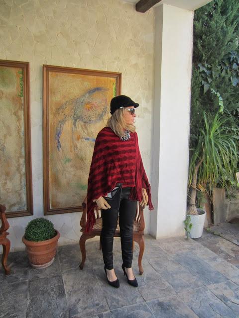 LOOK279-30.11.20137:15TENDENCIA:PONCHO.TREND: PONCHO.¡¡Ho...