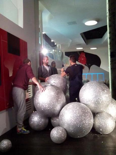 A-cero Projects Ya está listo nuestro árbol de Navidad en A-cero In