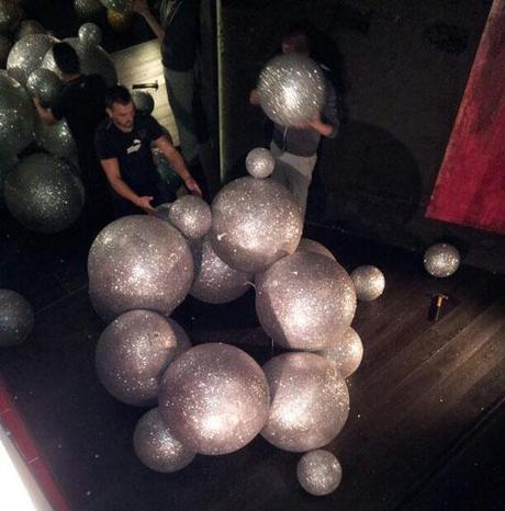 A-cero Projects Ya está listo nuestro árbol de Navidad en A-cero In