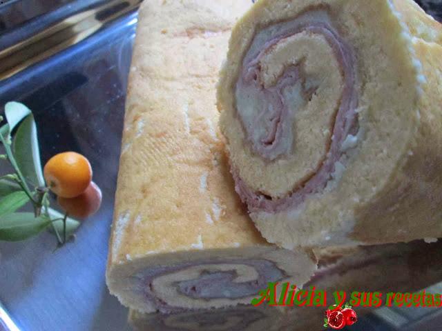 BRAZO DE GITANO DE JAMÓN COCIDO Y QUESO ROQUEFORT