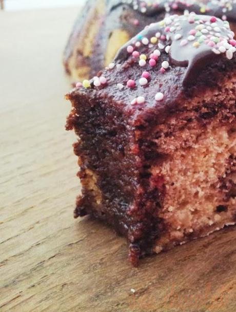 Kugelhopf de chocolate (postre popular alemán)