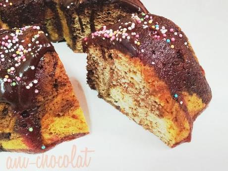 Kugelhopf de chocolate (postre popular alemán)