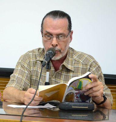 Entrevista con el poeta cubano (y sagüero) Enrique Sacerio-Garí.