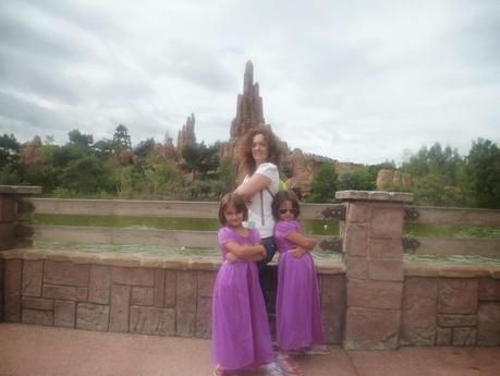 JUNTOS DE NUEVO JUNTOS DE NUEVO