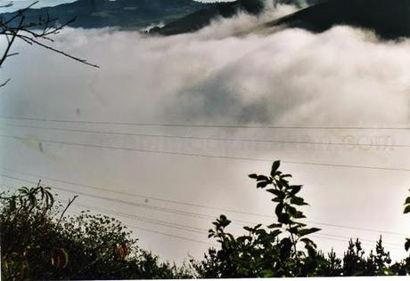 Frontera de naturaleza asturiana entre brañas y vaqueiros, Somiedo Frontera de naturaleza asturiana entre brañas y vaqueiros, Somiedo