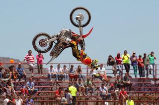 MOTOCROSS Y FREESTYLE EN EL RALLYMOBIL MOTORSHOW