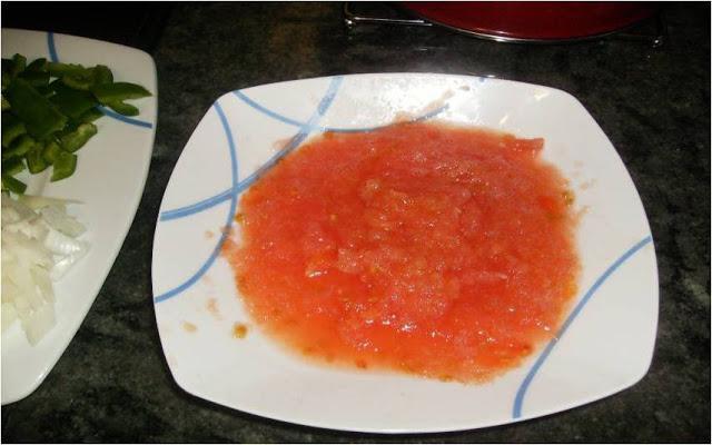 PATATAS  CON  COSTILLAS  ADOBADAS