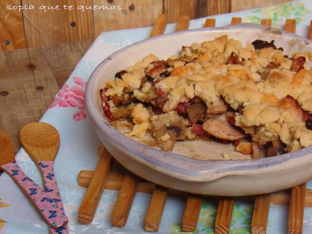 CRUMBLE DE POLLO Y CHAMPIÑONES