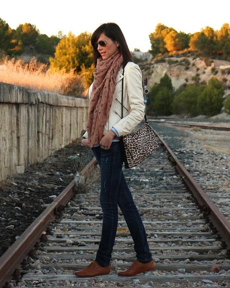 Perfecto + Leo Perfecto + Leo