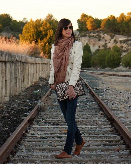 Perfecto + Leo Perfecto + Leo