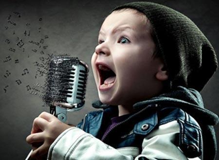 vídeos de niños cantando