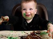 bebés juegan comida aprenden deprisa